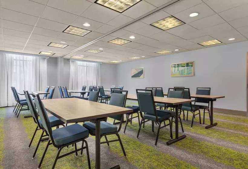 호텔 Spark By Hilton Winchester