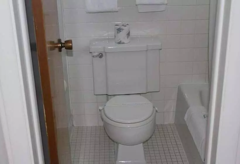 モーテル Hastings Inn