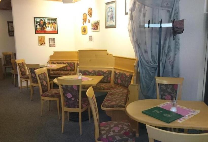 Hotel Gästehaus Café Heck