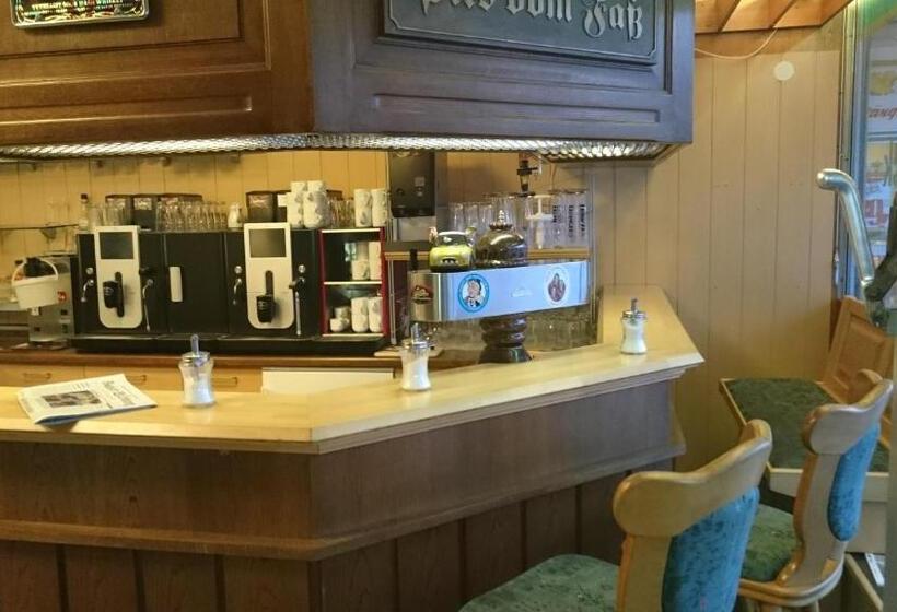 Hotel Gästehaus Café Heck
