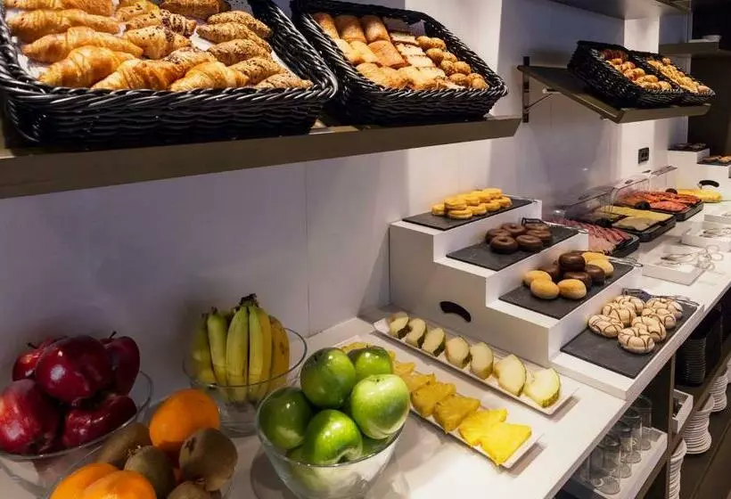 B&b Hotel Zaragoza Los Enlaces Estación