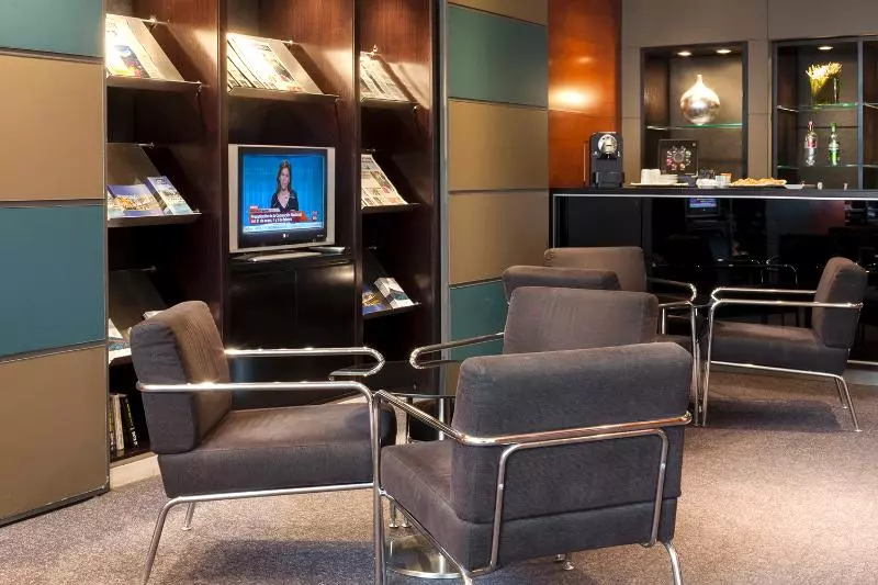 هتل B&B Ciudad de Lleida