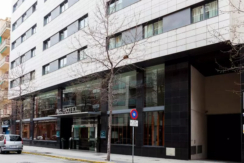 هتل B&B Ciudad de Lleida