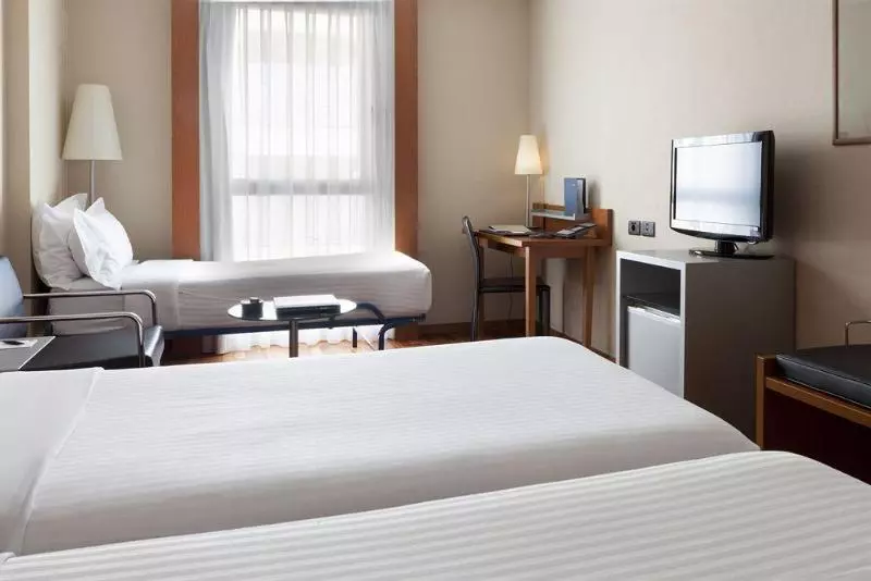 B&b Hotel Zaragoza Los Enlaces Estación