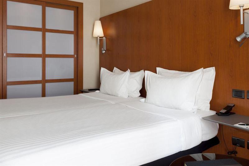 B&b Hotel Zaragoza Los Enlaces Estación