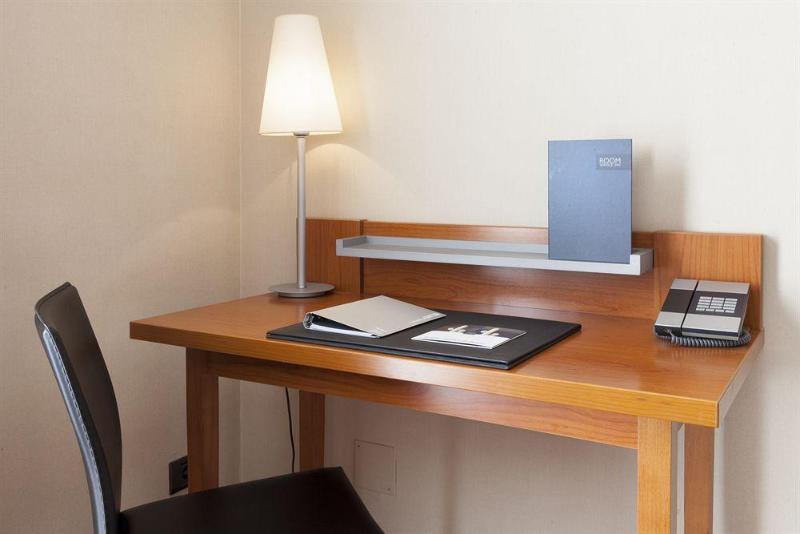 B&b Hotel Zaragoza Los Enlaces Estación