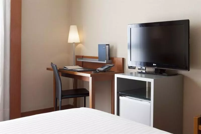 B&b Hotel Zaragoza Los Enlaces Estación