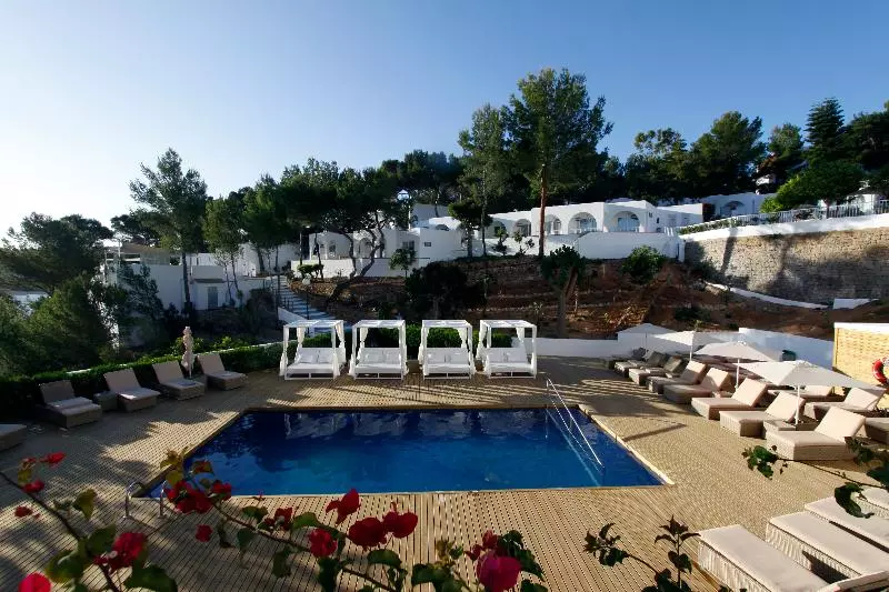 Bg Hotel Portinatx Beach Club