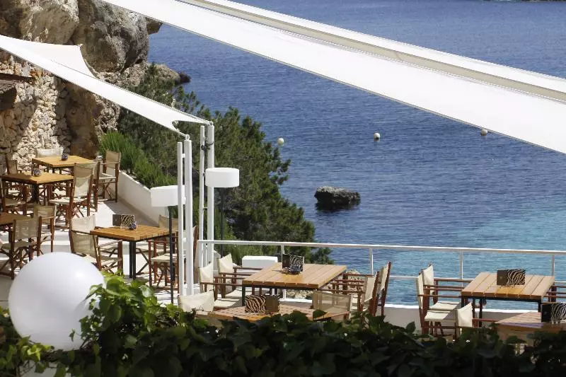 Bg Hotel Portinatx Beach Club