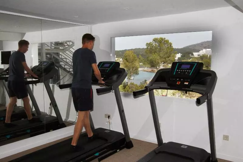 Bg Hotel Portinatx Beach Club