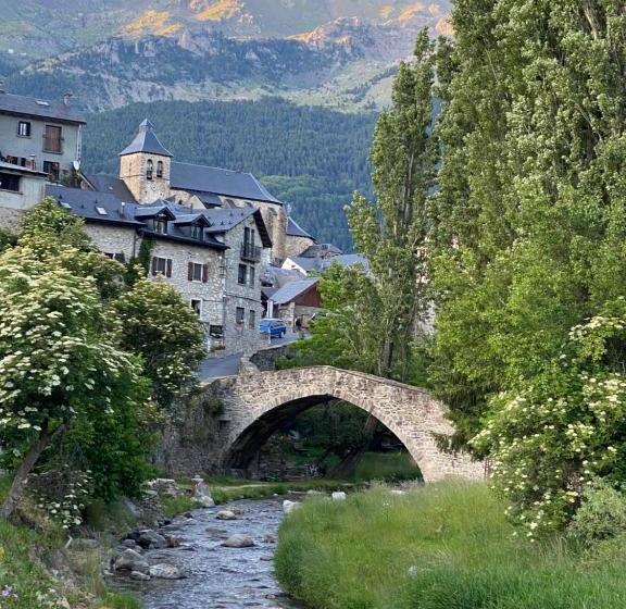 בית מלון כפרי Bocalé