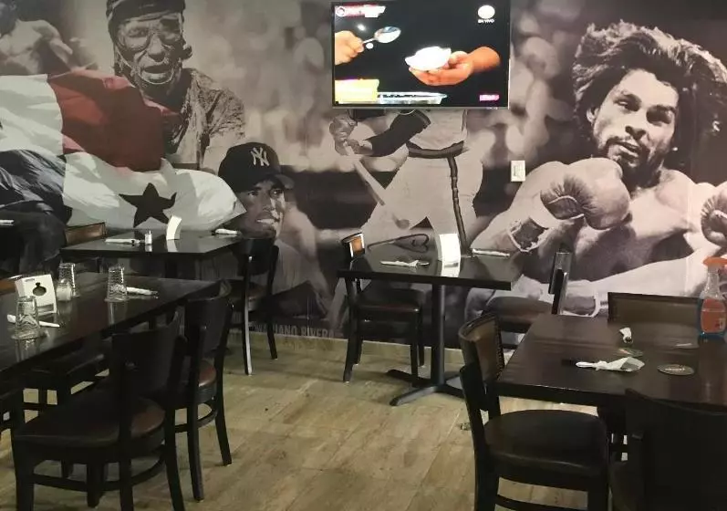 酒店 Centroamericano