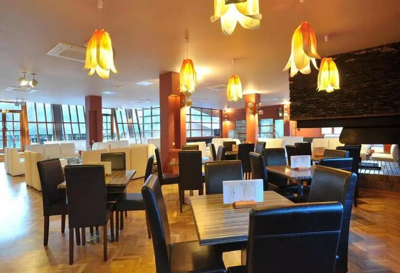 Hotel Evenia Monte Alba