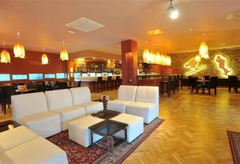 Hotel Evenia Monte Alba