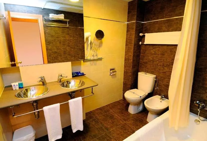 Hotel Evenia Monte Alba