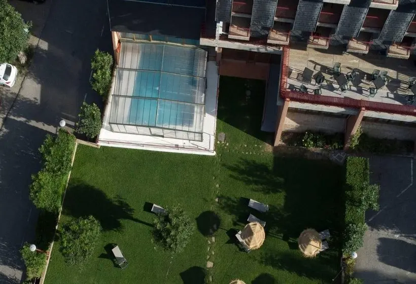 Hotel Evenia Monte Alba