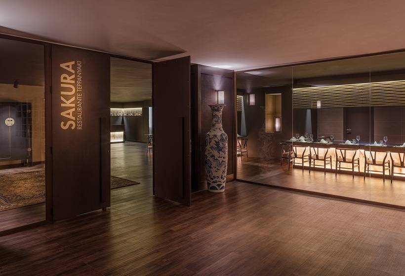 Hotel H10 Conquistador