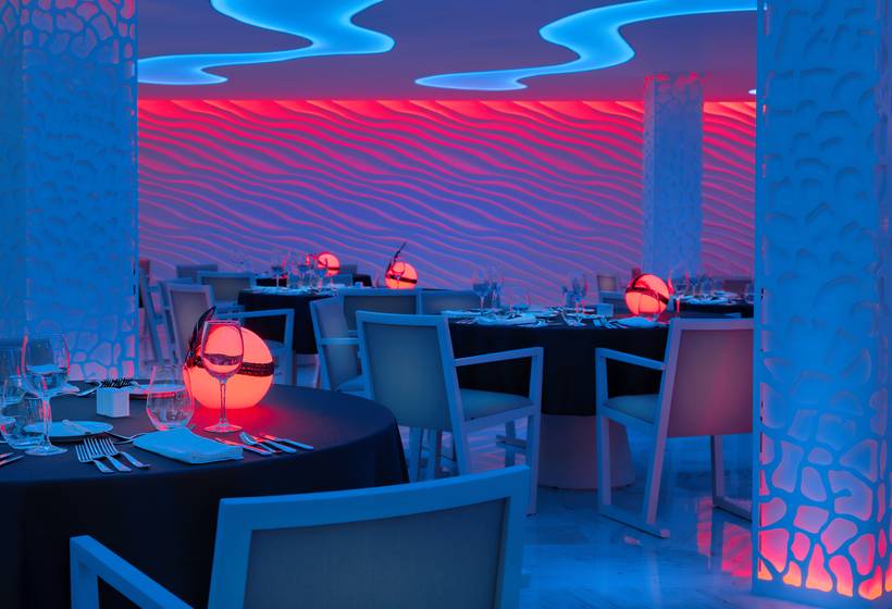 Hotel H10 Conquistador