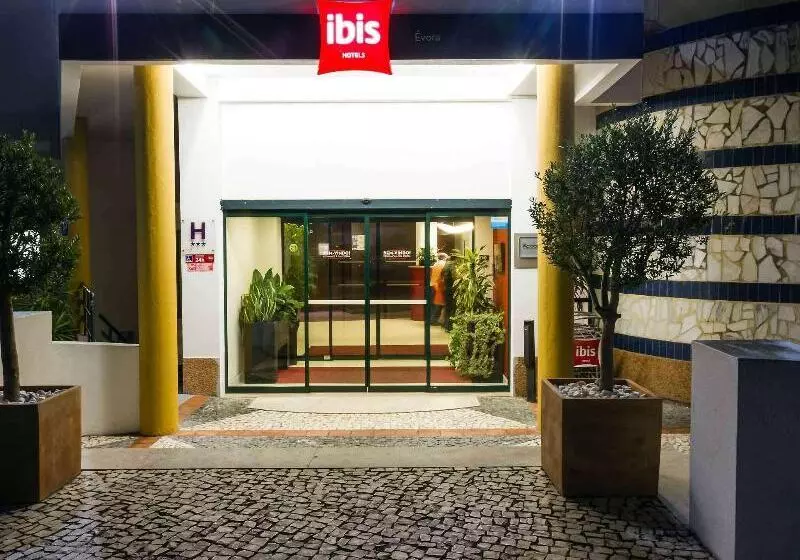 هتل Ibis Evora