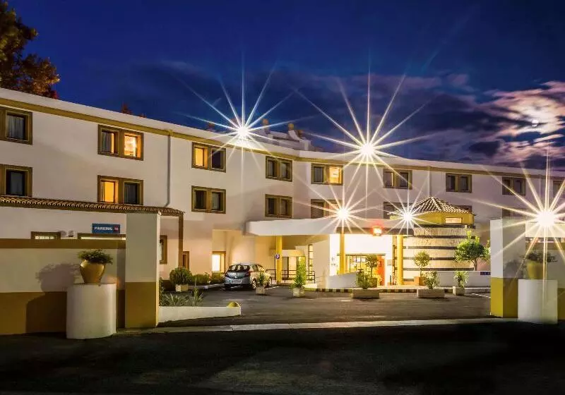 هتل Ibis Evora