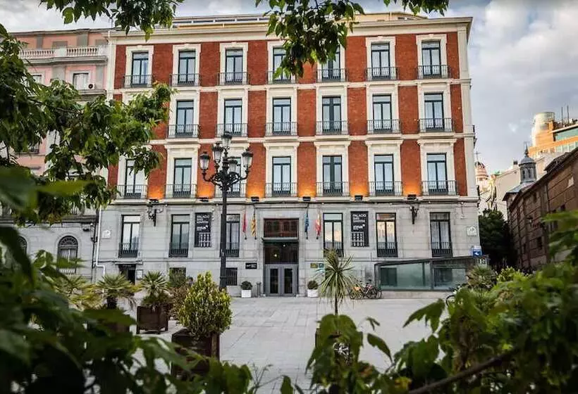 هتل Intelier Palacio San Martin