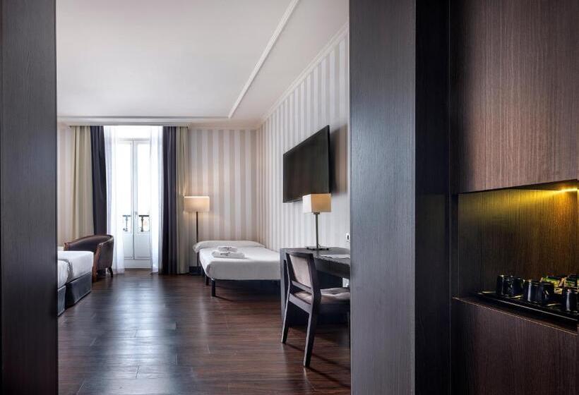 هتل Intelier Palacio San Martin