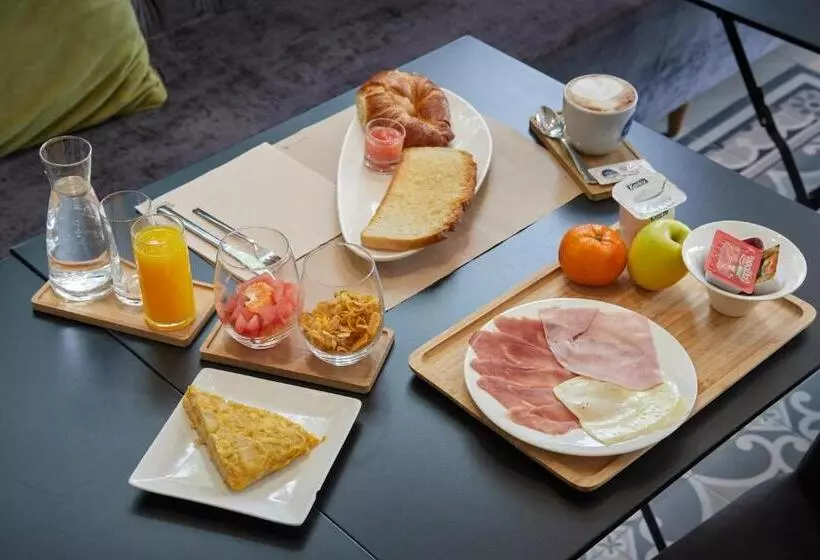 ホテル Iriguibel Huarte Pamplona