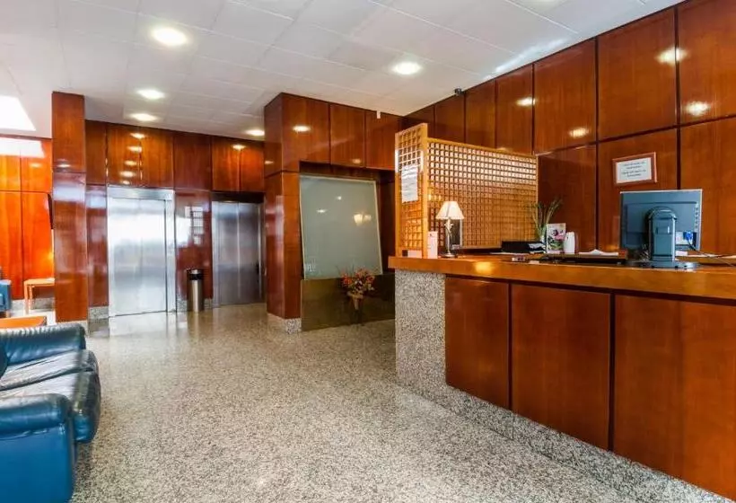 هتل Villa De Pinto