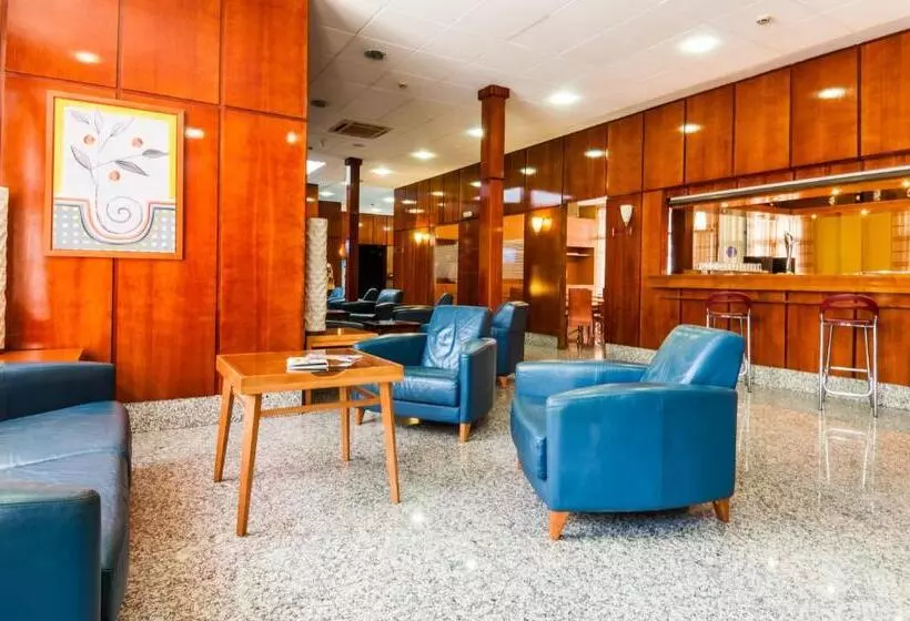 هتل Villa De Pinto