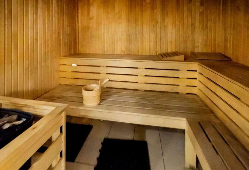 هتل Melia Castelo Branco