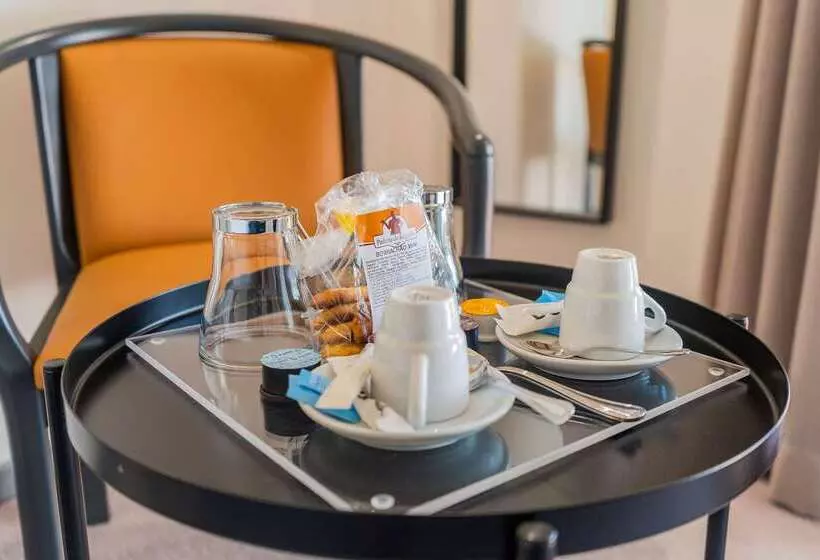 هتل Melia Castelo Branco