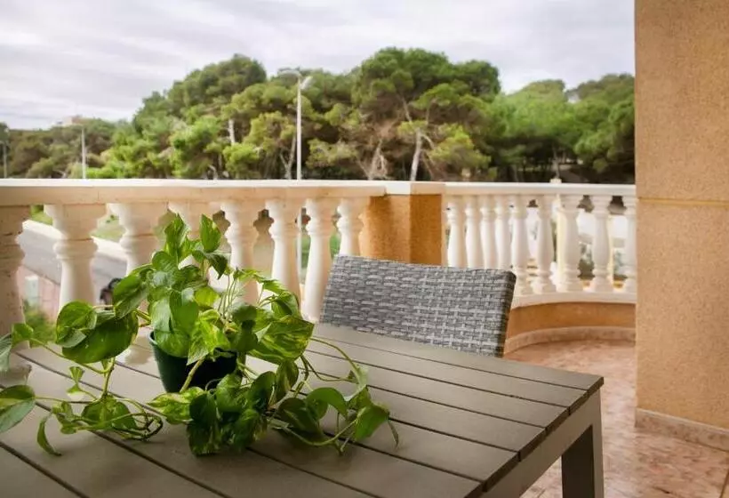 ホテル Parquemar Premium Beach