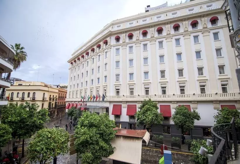 هتل Petit Palace Canalejas Sevilla