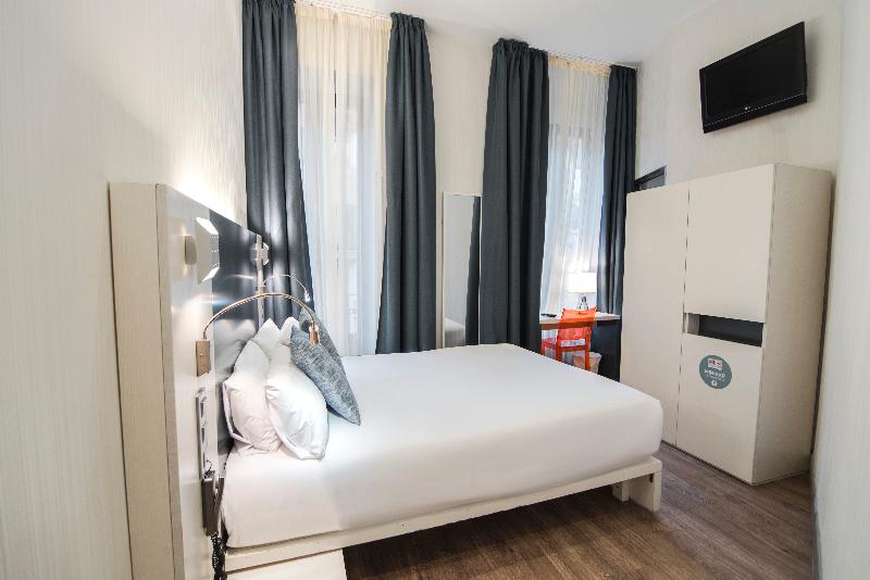 هتل Petit Palace Canalejas Sevilla