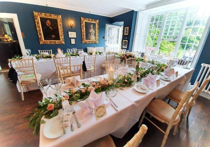 Hotel Plas Dinas Country House