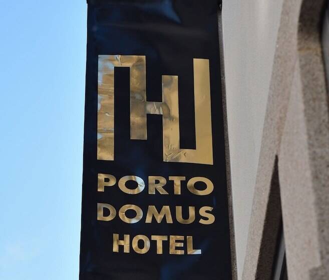 هتل Porto Domus