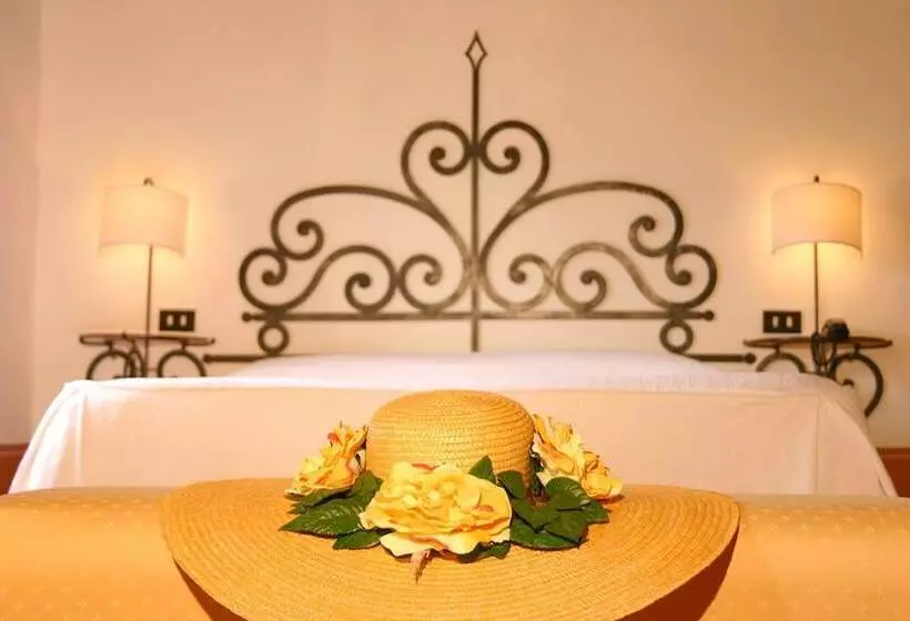 هتل Relais San Pietro In Polvano