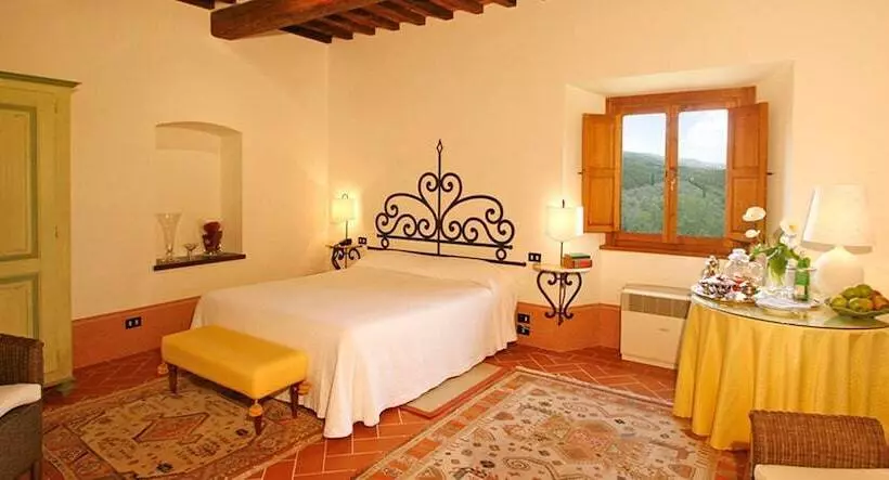 هتل Relais San Pietro In Polvano