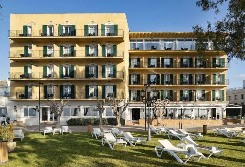 Отель Roses Platja