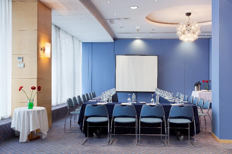 فندق Senator Parque Central