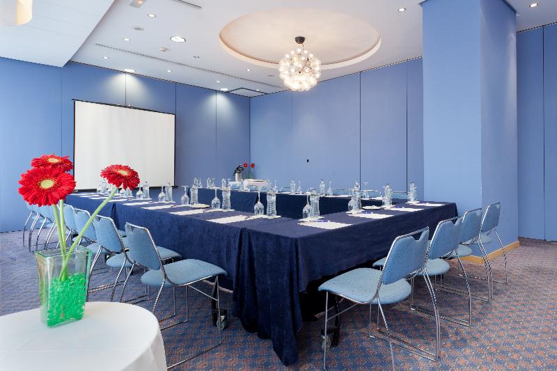 فندق Senator Parque Central