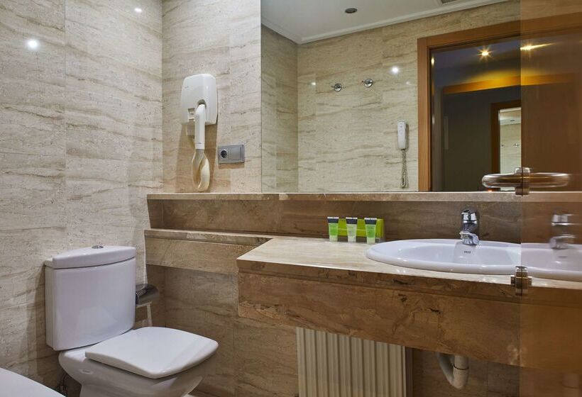 فندق Silken Alfonso X