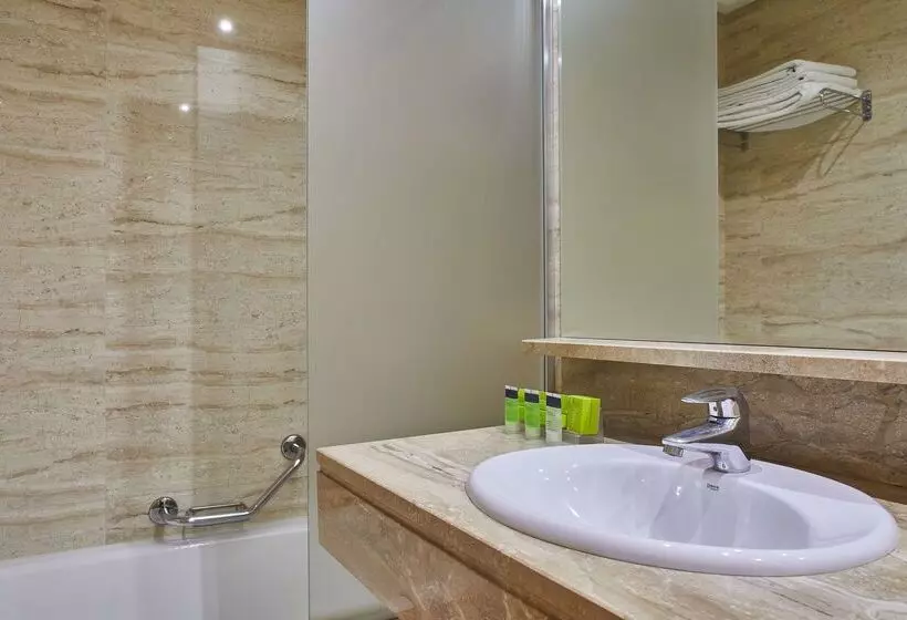 Hotell Silken Alfonso X