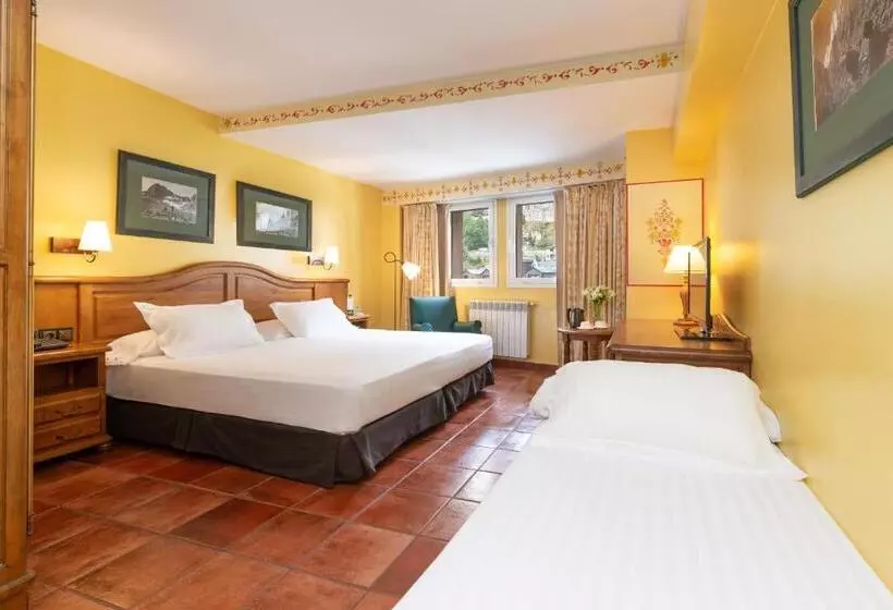 Ski Plaza Hotel & Wellness