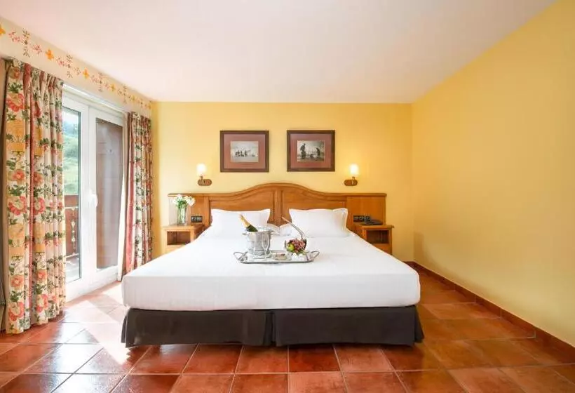 Ski Plaza Hotel & Wellness