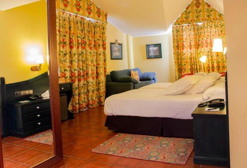 Ski Plaza Hotel & Wellness