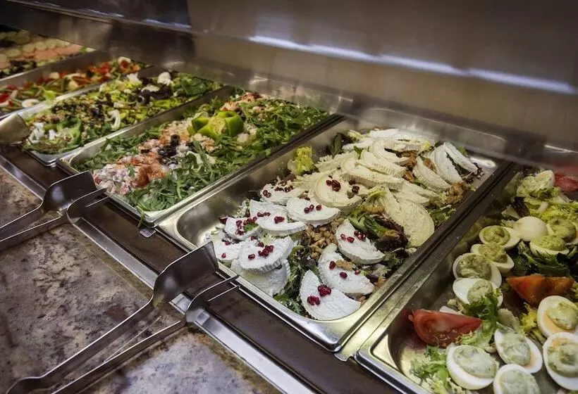 هتل YOMO Patagonia