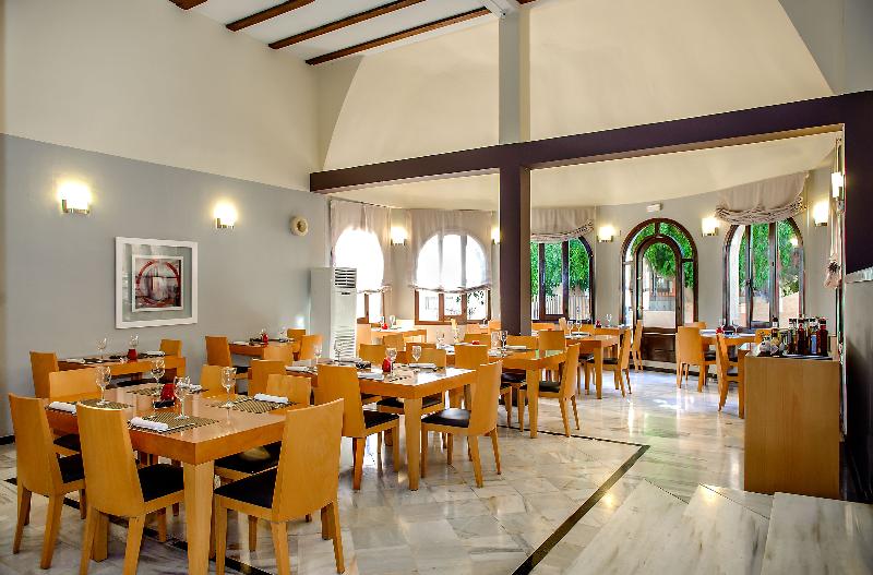 Occidental Pueblo Acantilado