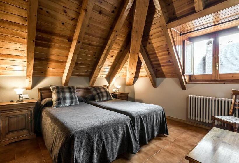 Riu Nere Mountain Apartments