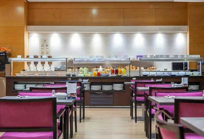 فندق Senator Parque Central